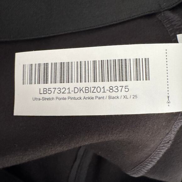 NWT Quince Ultra- Stretch Ponte Pintuck Ankle Pant Black Sz XLP - Picture 10 of 12